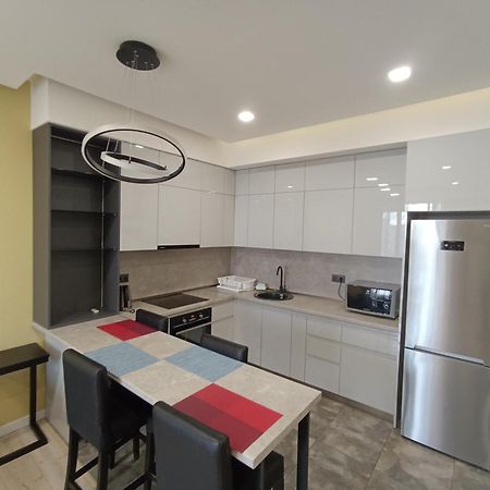 Rent Inn Yerevan On Koghbaci Street Buitenkant foto
