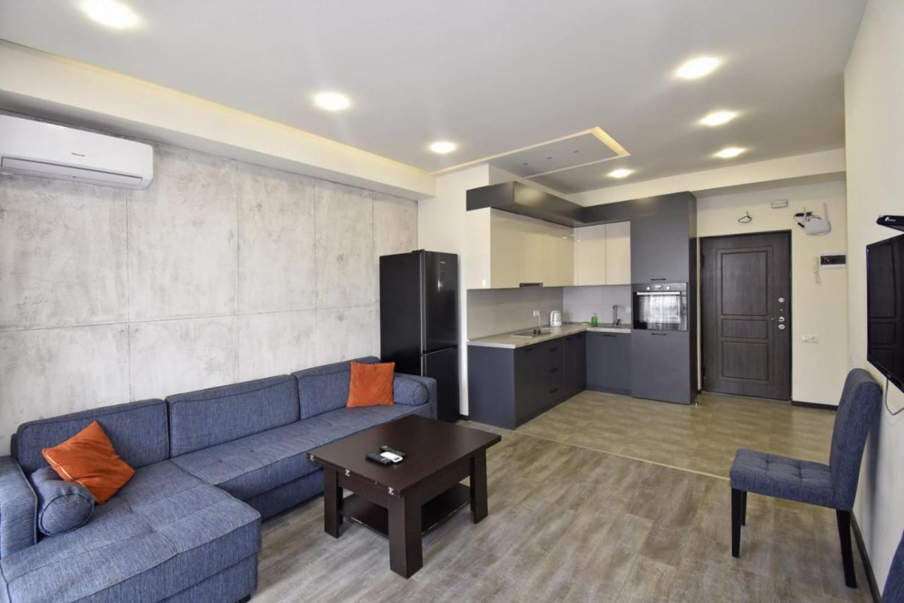 Rent Inn Yerevan On Koghbaci Street Buitenkant foto